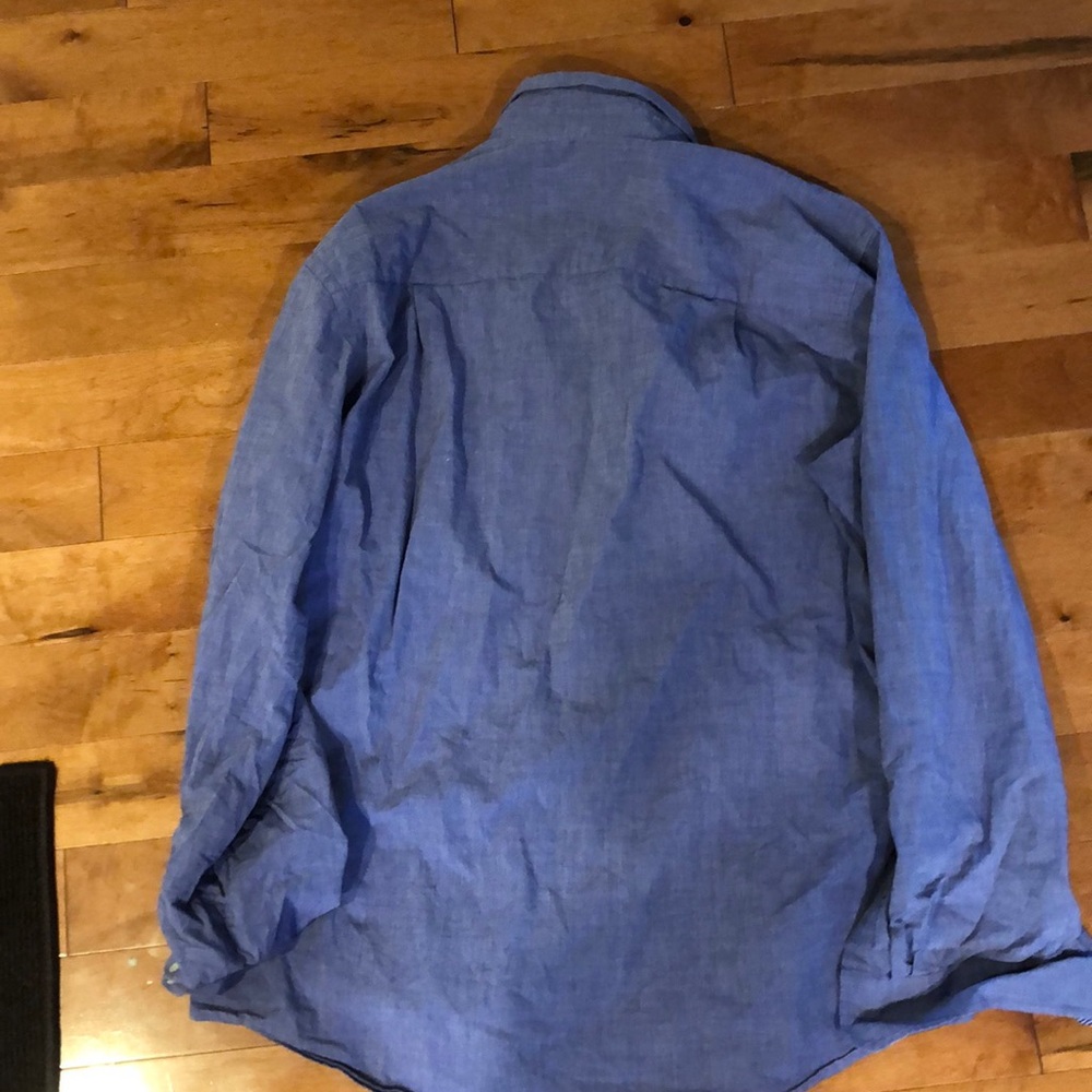 IZOD button down - Picture 3 of 3